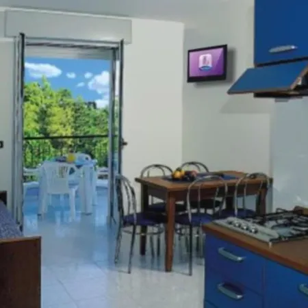 Poolside Retreat - Beahost Bibione